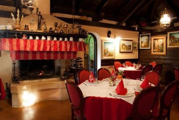 马金酒店 Novigrad Istria 外观 照片